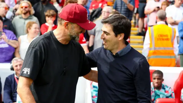 Jurgen Klopp and Andoni Iraola