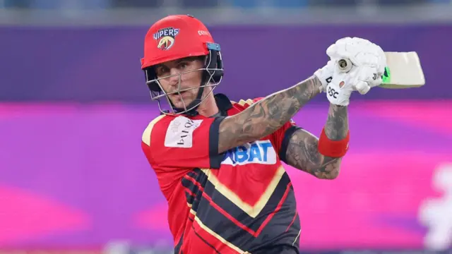 Alex Hales in batting action for Vipers