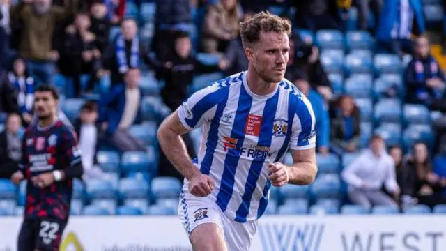 Marley Watkins celebrates scoring Kilmarnock's winner against Rangers