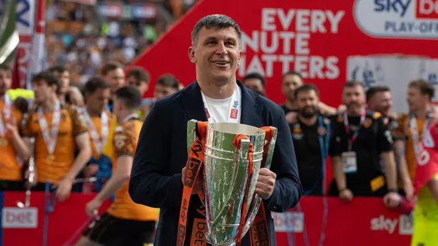 Hull City manager Sergej Jakirovic with the Sky Bet Championship Play Off Final trophy after winning promotion to the Premier League