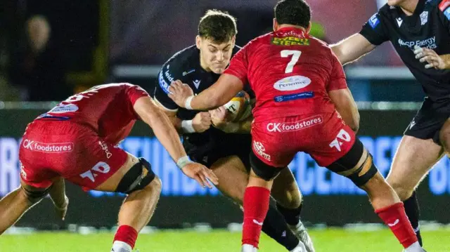 Glasgow 17-15 Scarlets