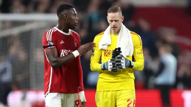 Nottingham Forest's Matz Sels and Moussa Niakhate look dejected