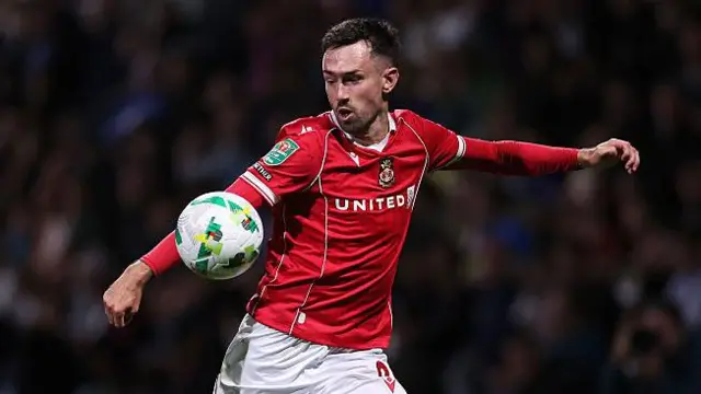 Ryan Hardie in action for Wrexham this season 