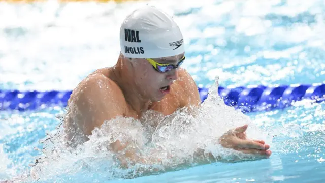 Josh Inglis swimming