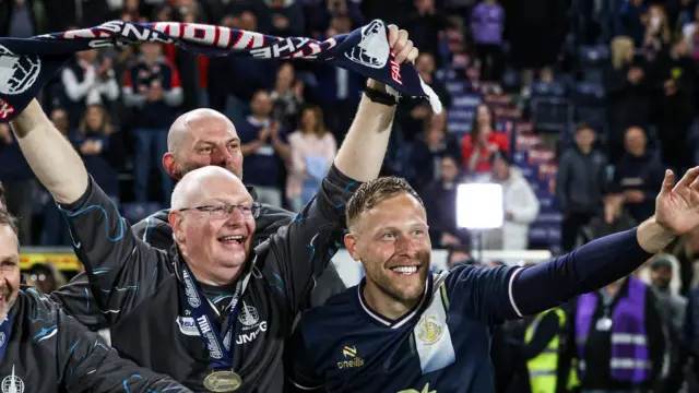 Falkirk Manager John McGlynn celebrates at full time with Scott Arfield during a William Hill Championship match between Falkirk and Hamilton Academical at the Falkirk Stadium