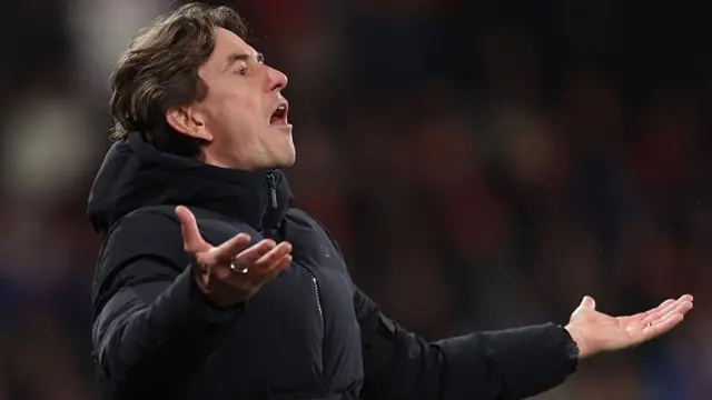  Thomas Frank manager / head coach of Tottenham Hotspur reacts 