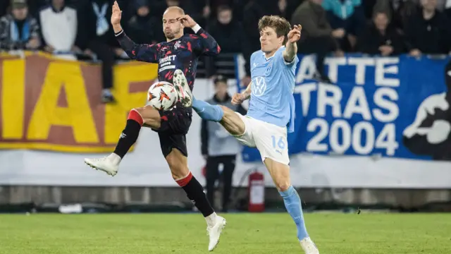 Rangers' Vaclav Cerny and Malmo's Oliver Berg