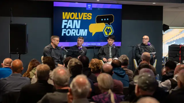 Wolves management and coaches take questions from fans