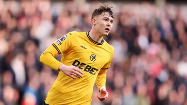 Jorgen Strand Larsen playing for Wolves