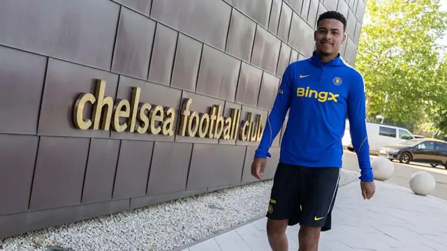Morgan Rogers walking outside Cobham training groun