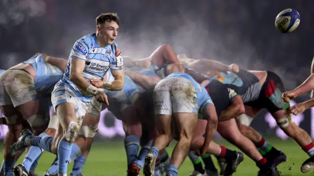 Jamie Dobie in action for Glasgow Warriors