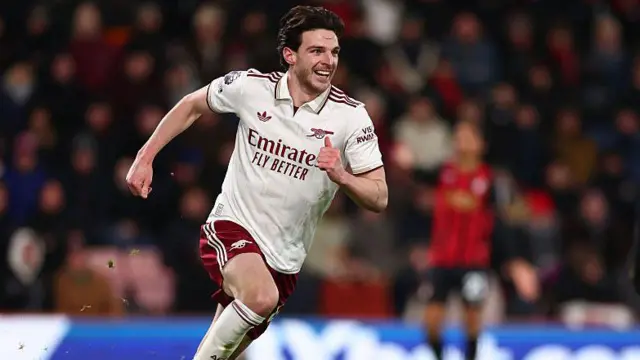 Declan Rice of Arsenal celebrates 