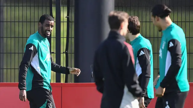 Alexander Isak at a team training session