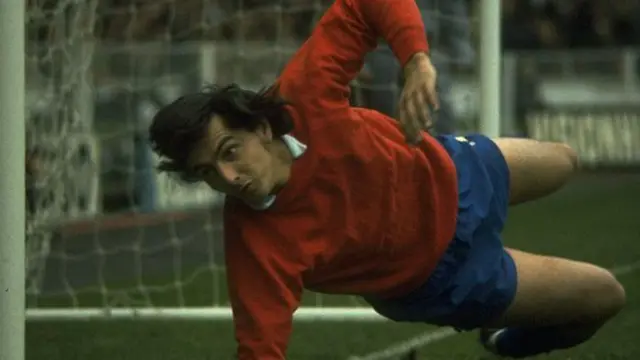 Former Bournemouth and Ipswich goalkeeper David Best