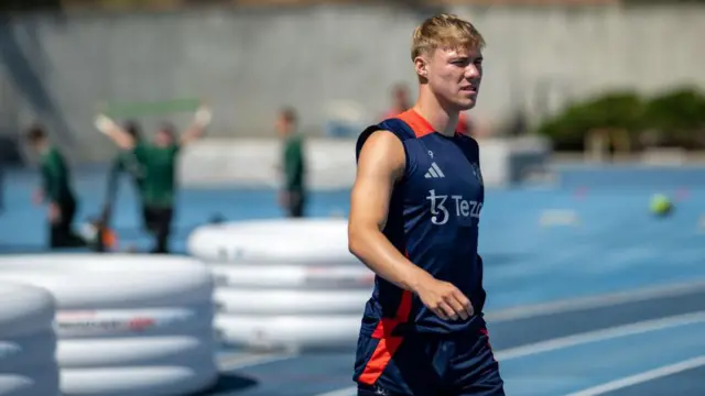 Rasmus Hojlund during a training session