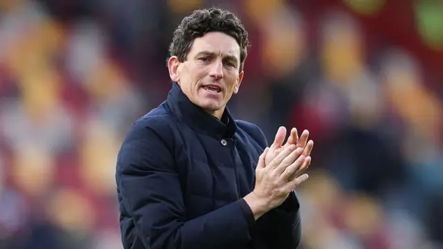 Brentford manager Keith Andrews applauding