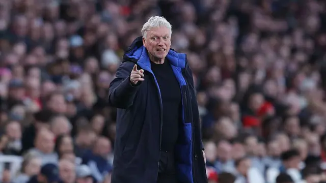 David Moyes, head coach of Everton,