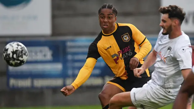 Moses Alexander-Walker in action for Newport