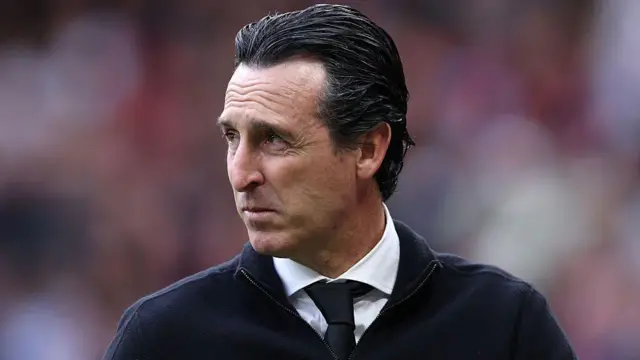 Unai Emery looks on thoughtfully