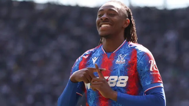 Crystal Palace's Eberechi Eze celebrates scoring his side's second goal against Tottenham 