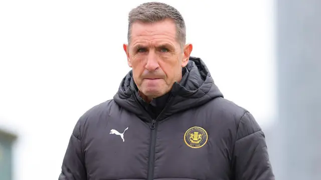 Carrick manager Stephen Baxter