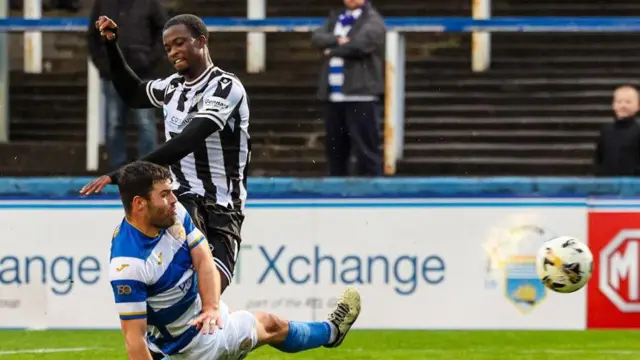 Roland Idowu makes it 2-0 to St Mirren at Cappielow