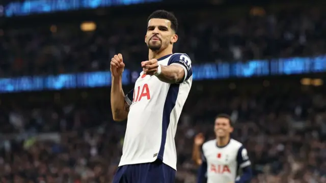 Dominic Solanke of Tottenham Hotspur celebrates scoring his team's second goal during the Premier League match between Tottenham Hotspur FC and Aston Villa FC at Tottenham Hotspur Stadium