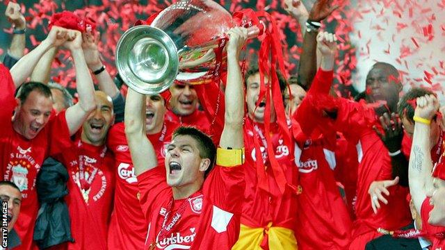 Liverpool celebrating winning in Istanbul