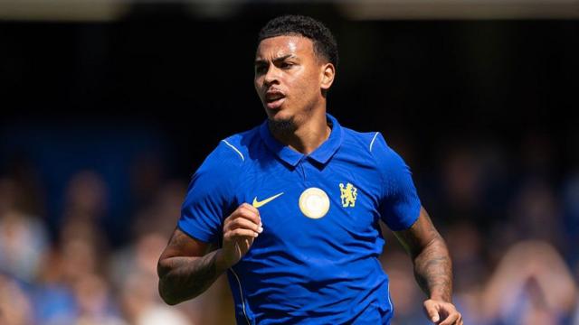 When does the summer transfer window close?