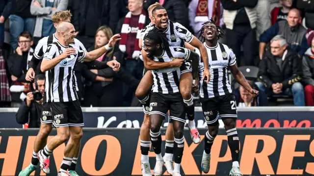 St Mirren players celebrate