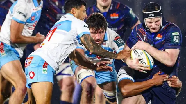 Edinburgh v Bulls