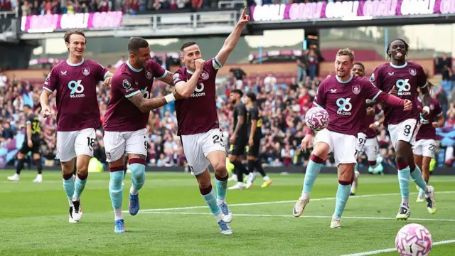 Josh Cullen of Burnley celebrates