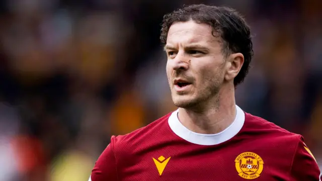 Andy Halliday, Motherwell midfielder