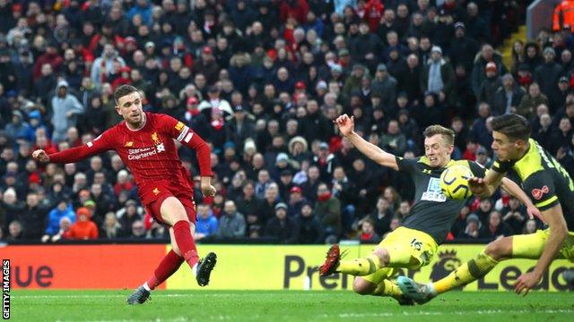 Jordan Henderson scores