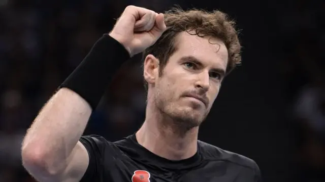 Andy Murray fist-pumps