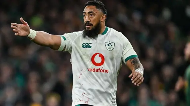 Bundee Aki