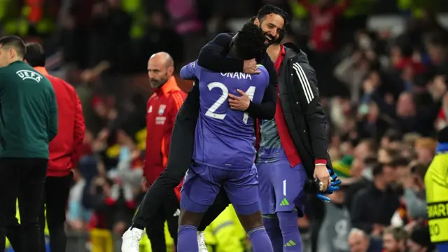Ruben Amorim and Andre Onana celebrate
