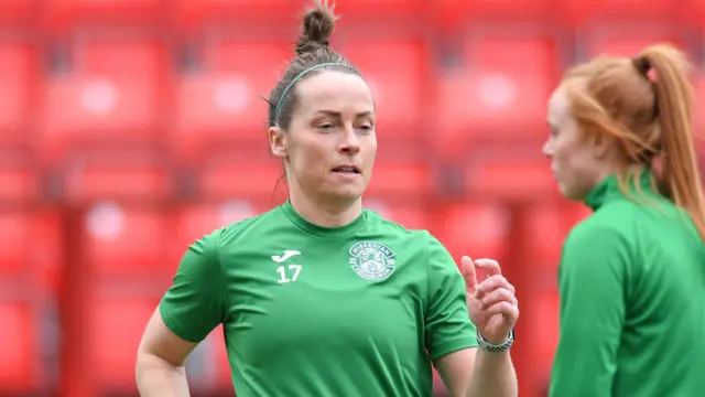 Former Hibs captain Joelle Murray