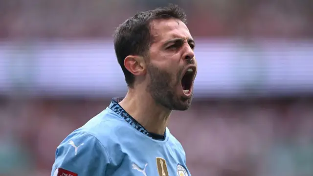 Bernardo Silva shouting