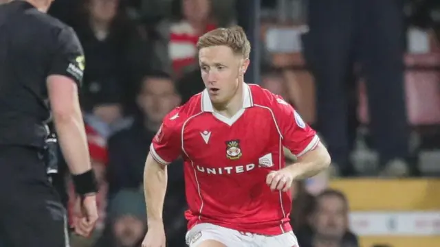 Davis Keillor-Dunn in action for Wrexham 