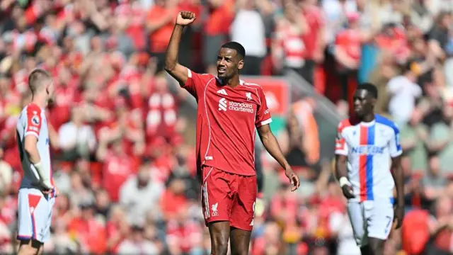 Alexander Isak of Liverpool FC celebrates.