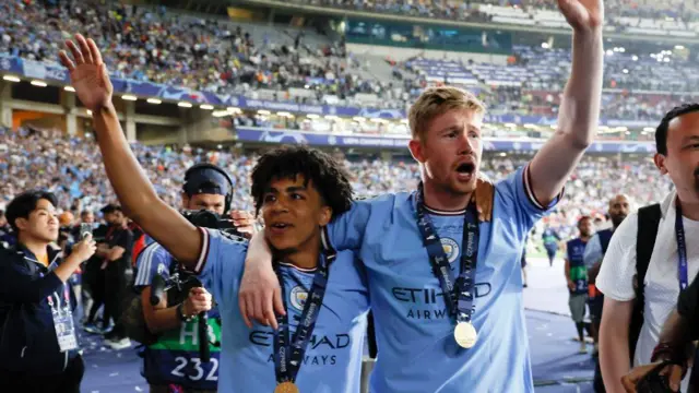 Rico Lewis and Kevin de Bruyne