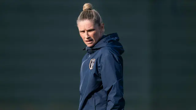 Leanne Ross