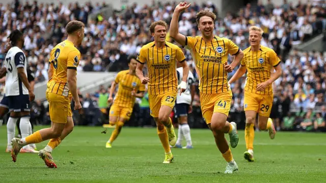 Brighton players celebrate against Tottenham 