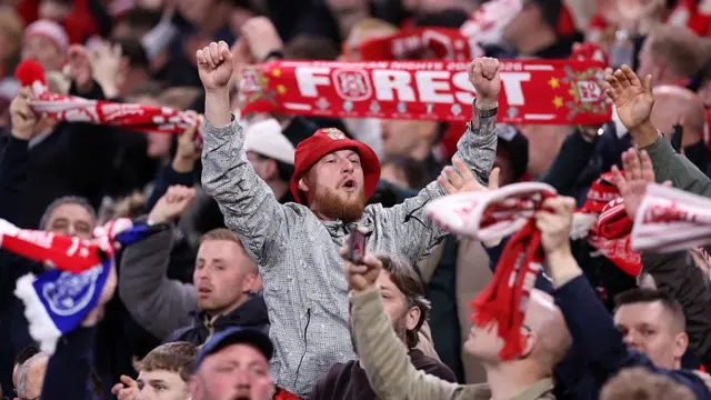 Nottingham Forest fans