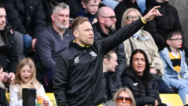Scott Arfield