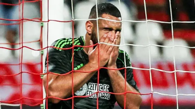 Celtic defender Cameron Carter-Vickers