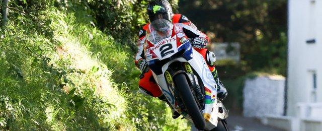 Bruce Anstey topped Superbike practice at the Isle of Man TT