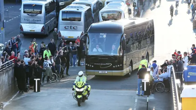 The Scotland squad arrive at Hampden