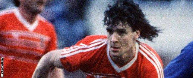 Mark Hughes